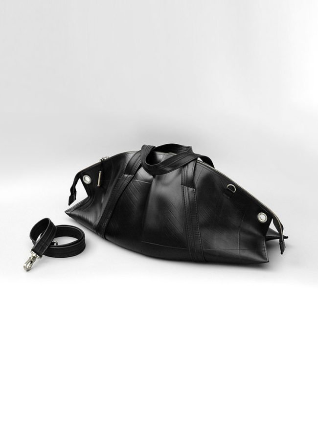 Black Fashion Handbag S389